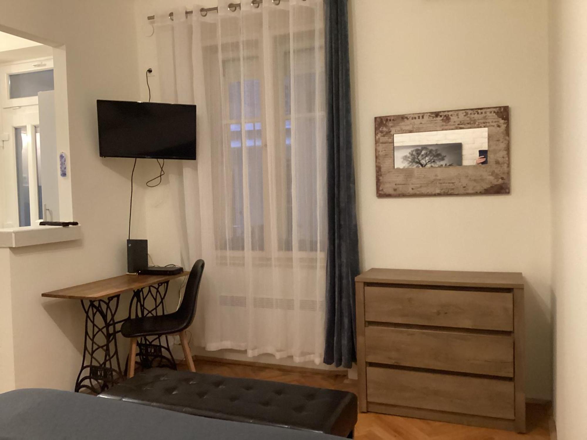 Rustic Apartman Boedapest Buitenkant foto