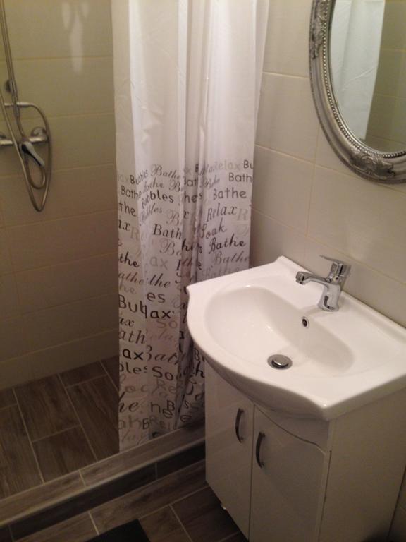 Rustic Apartman Boedapest Buitenkant foto